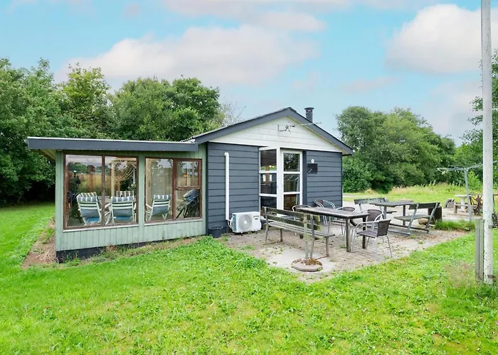 Дом отдыха 6 Person In *